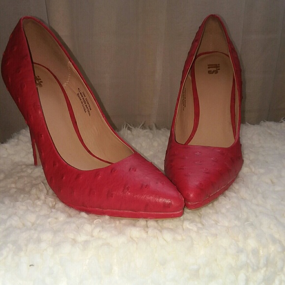 Pumps - Picture 2 of 3